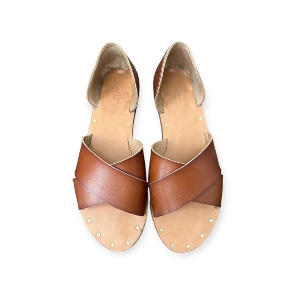 Tan Cross Strap Sandals · 8 - Picture 2 of 8